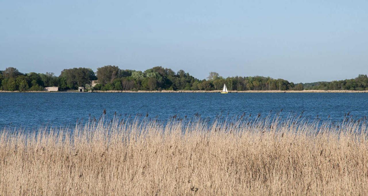 K02 Fischerkaten Fenja Max 2 Pers Korkwitz Buitenkant foto